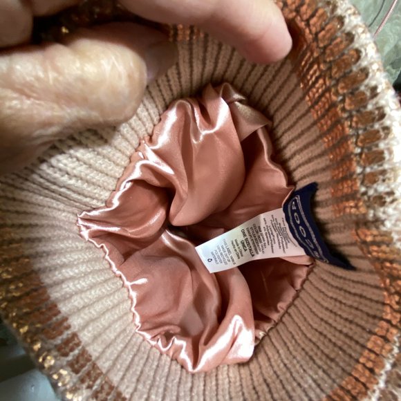 NWT~Scoop Metallic Rose Gold Reversible Neck Scarf & Hat - Picture 8 of 10